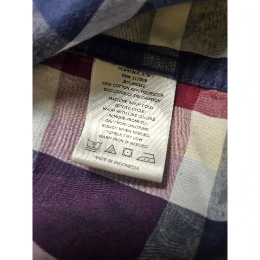 Levi's Shirt Mens Medium Red Blue Plaid Western Pearl Snap Long Sleeve Casual